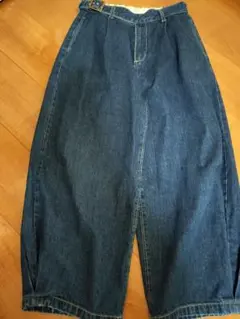 Item thumbnail for item 06902b4b-4eca-49d6-93ff-4bc255d61e38