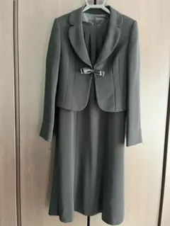 ブラックフォーマル レディーススーツ　冠婚葬祭　喪服