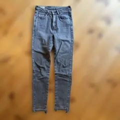 juemi × SOMETHING グレー スキニーデニム　ダメージのサムネイル