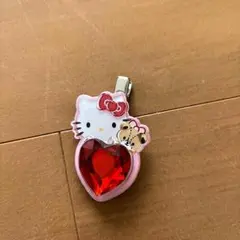 ハローキティ ヘアクリップ ハートのサムネイル