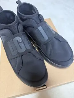 最終値下げ！！アグ UGG スニーカー スリッポン ニュートラのサムネイル