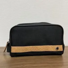 エミレーツ航空　ビジネスクラス　アメニティ　ポーチ