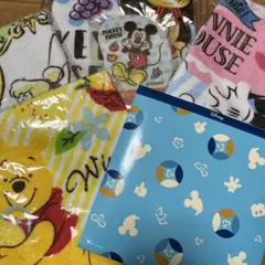 ディズニー　ハンドタオルセット　5枚　スポンジのおまけ付き