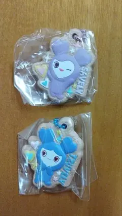 TWICE　LOVELYS　ビスケット　チャーム　サナ　ツウィ　セット