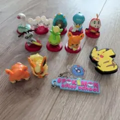 ポケモンフィギュアなどまとめ売り