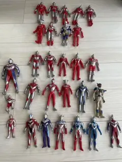 ウルトラヒーローベスト21 バンダイ フィギュアセット ウルトラヒーローベスト21 ソフビフィギュア 21体セット - メルカリ