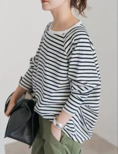 Spick and Span ボートネックバックタックプルオーバー