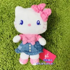 ユニバ　USJ ハローキティ　デニム　ぬいぐるみ