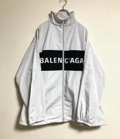 2025年最新】BALENCIAGA ナイロンジャケットの人気アイテム - メルカリ
