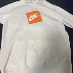 NIKEパーカーＬサイズ