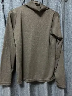 ブラックラメ　長袖トップス