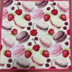 マカロン　チェリー　イチゴ　フェイラタオルハンカチ