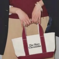 slobeiena The Skirt Chronicles トートバッグのサムネイル