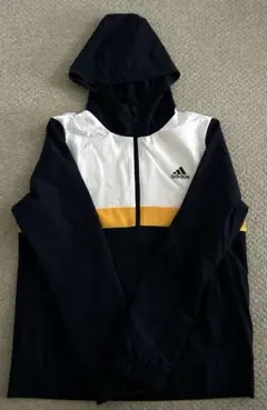 adidas アウター上着160cm 紺色