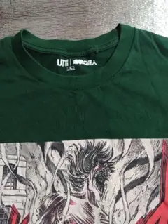 マ*ジ様 UNIQLO 進撃の巨人 Tシャツ サイズ ダークグリーン