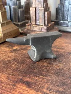 アンティーク雑貨 Set of 2 Vintage Anvil Miniature Set of 2 Vintage Anvil Miniature - メルカリ