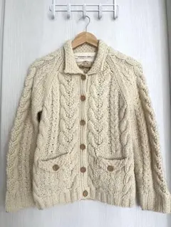 チャオパニック　オフホワイト　ケーブル編みカーディガン　ニット