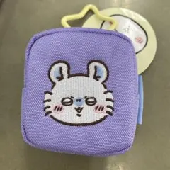【新品未使用】ちいかわ カラビナつき刺繍スクエアミニポーチ モモンガ
