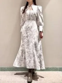 スナイデル sustainableデコルテ オープンバリエワンピース