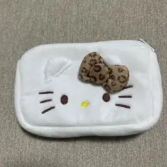 ハローキティ　ポーチ