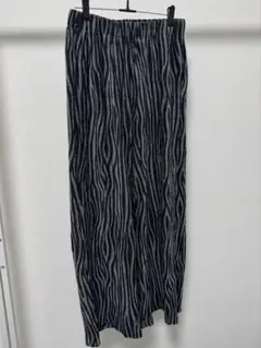 shein ゼブラ柄 ワイドパンツ