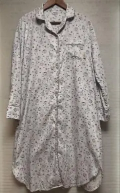 ダッフィーアンドフレンズ　Starry Dreams パジャマL 中古　洗浄済のサムネイル