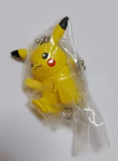 ポケモン　つまんでつなげて　マスコット　ピカチュウ