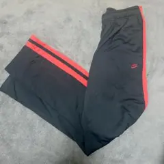 NIKE トラックパンツ