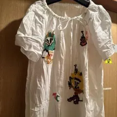ツモリチサト刺繍入りホワイト半袖ワンピースのサムネイル