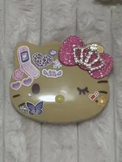 日焼けキティ つけまケース