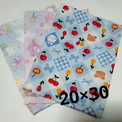 ランチョンマットハンドメイド【20×30】1枚仕立て　３枚セット