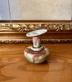 ヨーロッパ　フランス　アンティークvintage 一輪挿し　花瓶　フラワーベース