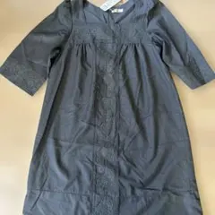 アフタヌーンティー　刺繍スクエアワンピース　38 新品のサムネイル