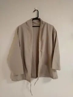 ベージュノーカラージャケット