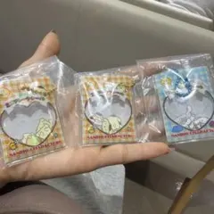 サンリオ　シャカシャカフレークシール風チャーム　ガチャガチャ 3個セット
