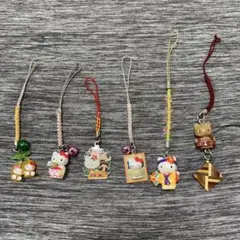 中古　ご当地キティ　ストラップ