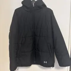 アンダーアーマー　黒　ダウンジャケット