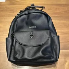 p.latte 黒 リュックサック