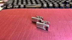 Item thumbnail for item 7d7c2daa-f0e9-45ba-809c-5b44c013b127