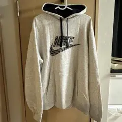 NIKE古着 希少 カレッジ刺繍 パーカー ミズーリ大学 - メルカリ