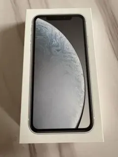 Apple iPhone XR ケースと充電ケーブル