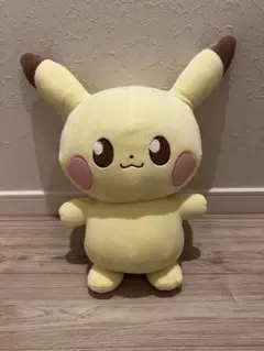 ピカチュウ ぬいぐるみ