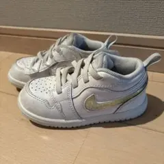 Nike ホワイトスニーカー　14cm