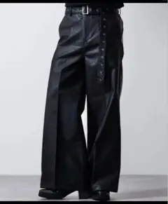 【CLEL】ヴィンテージデザイン ベルテッドフレア合皮パンツ