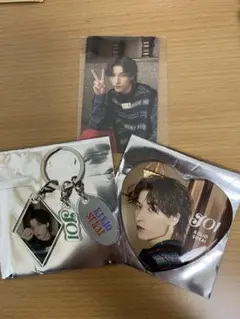 JO1ポップアップ　金城碧海アクキー、缶バッジ、トレカセット