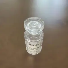 Maison Margiela ミニ香水 Lazy Sunday Morningのサムネイル
