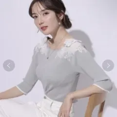 Apuweiser-riche 3Dフラワー ショルダー刺繍ニット