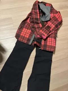 女性用スノーボードウェア