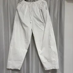 GU バレルレッグプルオンパンツ　ワイドパンツ ホワイト S レディース