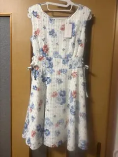 Feroux★レディース 花柄ノースリーブワンピース ★M新品